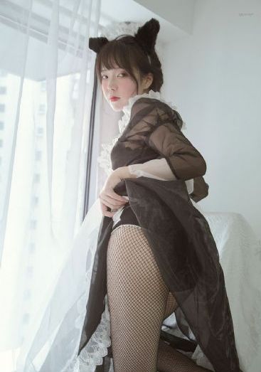 伊人免费在线_高清免费观看最新