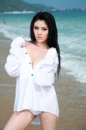 日本人妖miran护士_高清视频在线观看