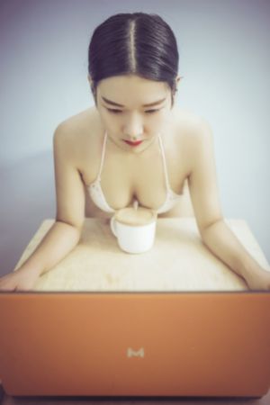 欧美做受高潮1_超清HD高清在线观看
