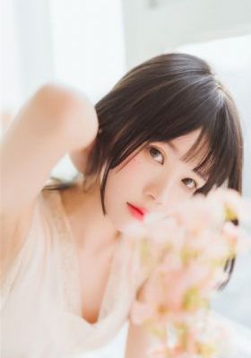 校园春色国产二区_超清免费观看超清
